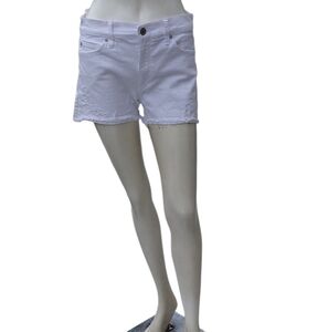 8242.....Women's Gap 1969 White Denim Shorts Size 27r